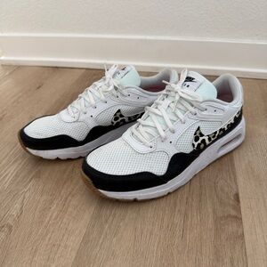 Nike Women's Air Max SC Sneakers, Size 8.5